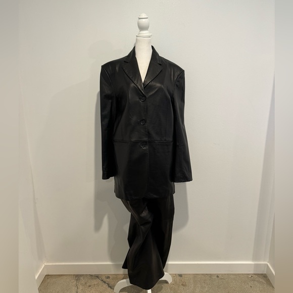 Stockholm Atelier & Other Stories Faux Leather Suit - Size 6 - Picture 7 of 11